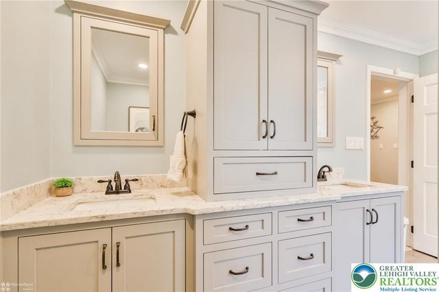 1147 Jacobsburg Road, Bushkill Twp, PA 18091