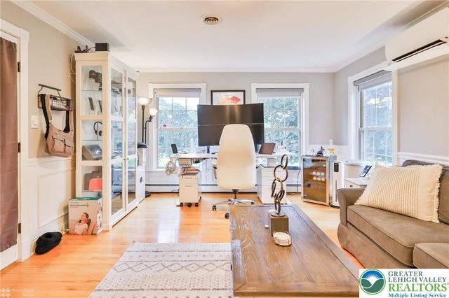 1147 Jacobsburg Road, Bushkill Twp, PA 18091