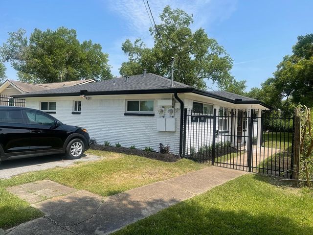 4511 Alvin Street 2, Houston, TX 77051