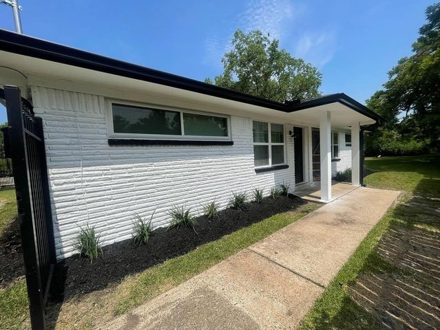 4511 Alvin Street 2, Houston, TX 77051