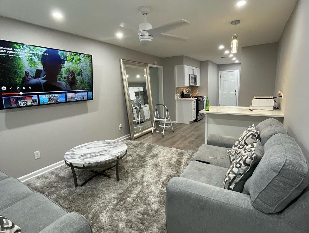 4511 Alvin Street 2, Houston, TX 77051