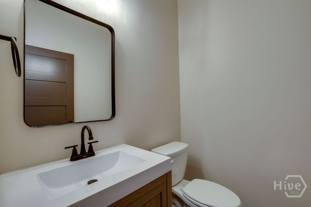 7221 Van Buren Avenue, Savannah, GA 31406