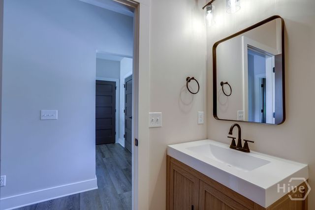 7221 Van Buren Avenue, Savannah, GA 31406