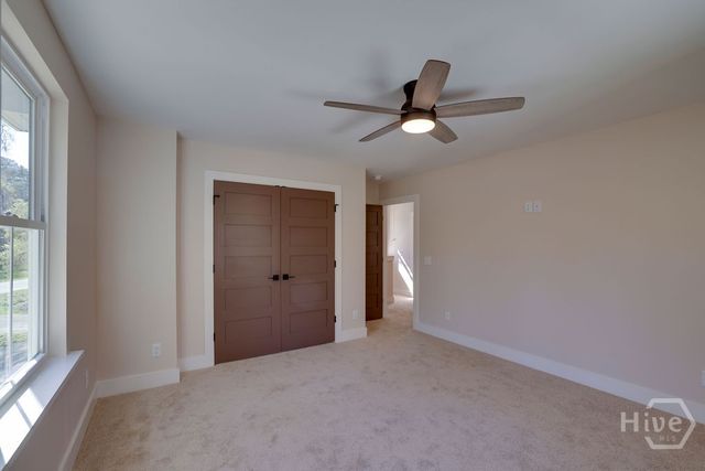 7221 Van Buren Avenue, Savannah, GA 31406