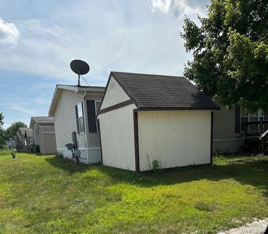 6701 Amarillo Drive, Romulus, MI 48174