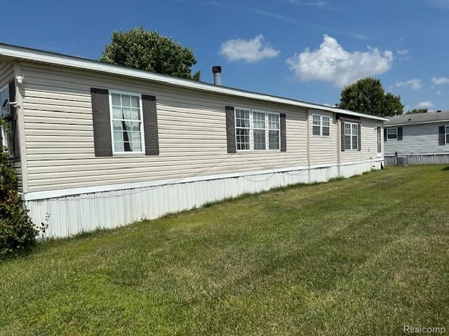 6701 Amarillo Drive, Romulus, MI 48174