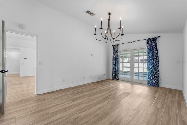 9214 MILL CIRCLE, Tampa, FL 33647