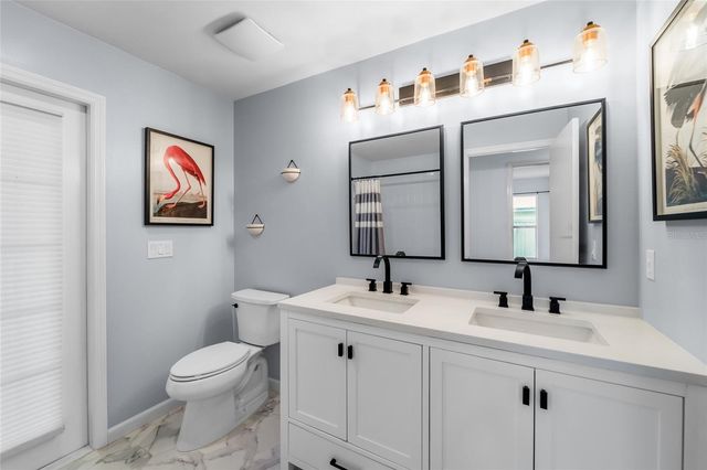 9214 MILL CIRCLE, Tampa, FL 33647