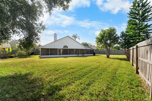 9214 MILL CIRCLE, Tampa, FL 33647