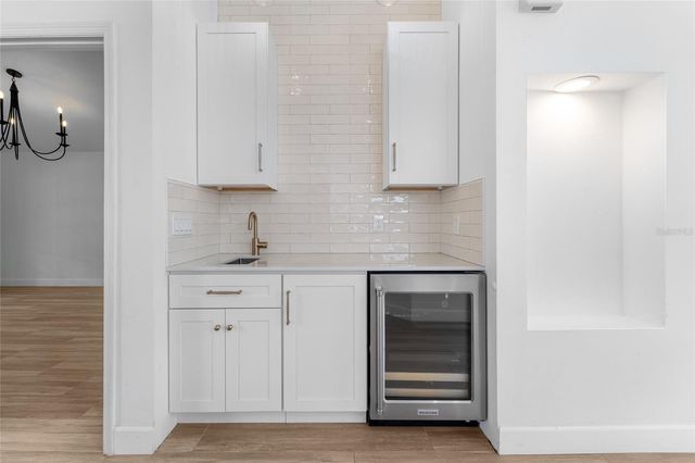 9214 MILL CIRCLE, Tampa, FL 33647