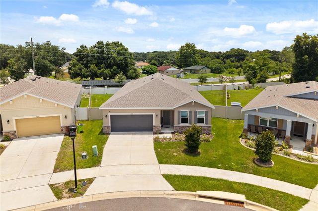 1580 BLUE LAGOON CIRCLE, Mascotte, FL 34753