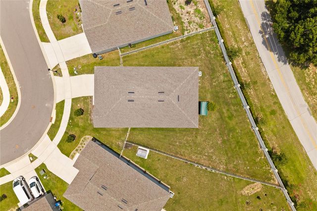 1580 BLUE LAGOON CIRCLE, Mascotte, FL 34753