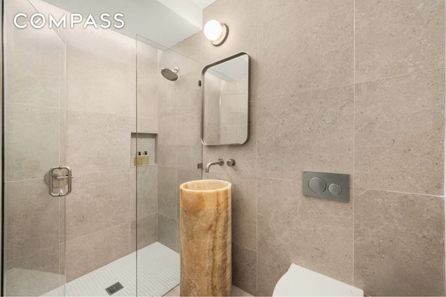 575 A Leonard Street, New York City, NY 11222