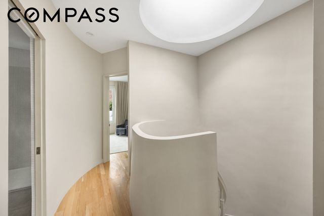 575 A Leonard Street, New York City, NY 11222