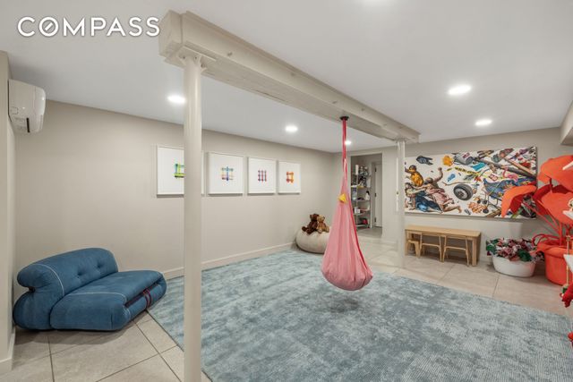 575 A Leonard Street, New York City, NY 11222