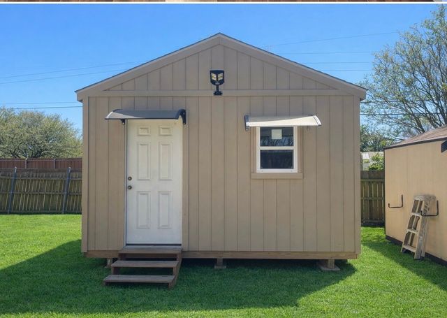 304 Crooked Lane, Mesquite, TX 75149