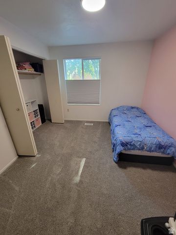 685 E 2400 N, North Ogden, UT 84414