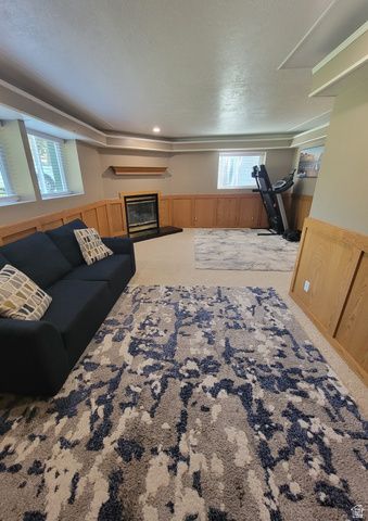 685 E 2400 N, North Ogden, UT 84414
