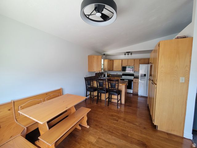 685 E 2400 N, North Ogden, UT 84414
