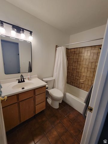 685 E 2400 N, North Ogden, UT 84414
