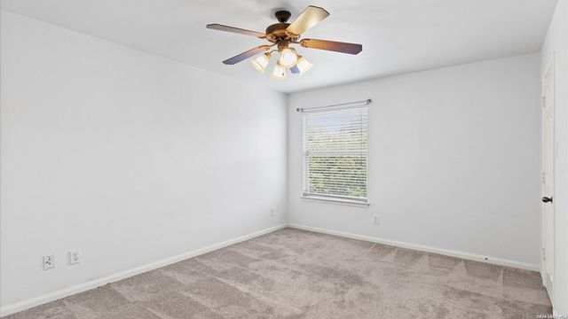 8818 ASH MEADOW DR, Universal City, TX 78148