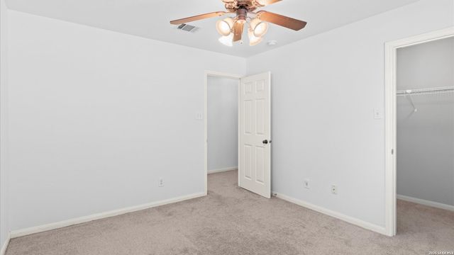 8818 ASH MEADOW DR, Universal City, TX 78148