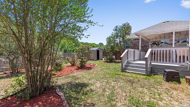 8818 ASH MEADOW DR, Universal City, TX 78148