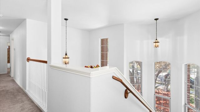 8818 ASH MEADOW DR, Universal City, TX 78148