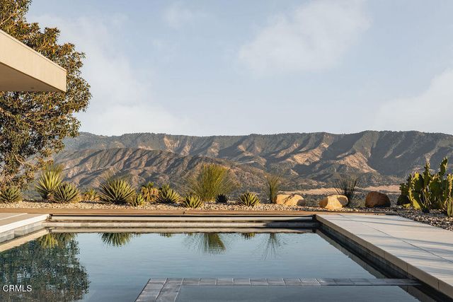 1465 Foothill Road, Ojai, CA 93023