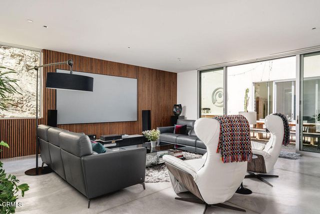 1465 Foothill Road, Ojai, CA 93023