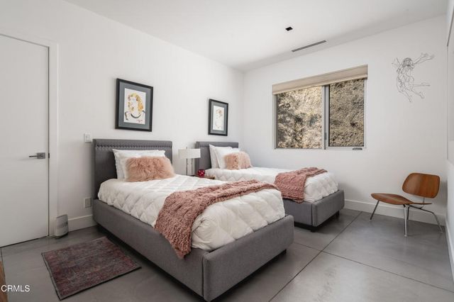 1465 Foothill Road, Ojai, CA 93023