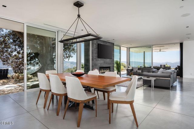 1465 Foothill Road, Ojai, CA 93023