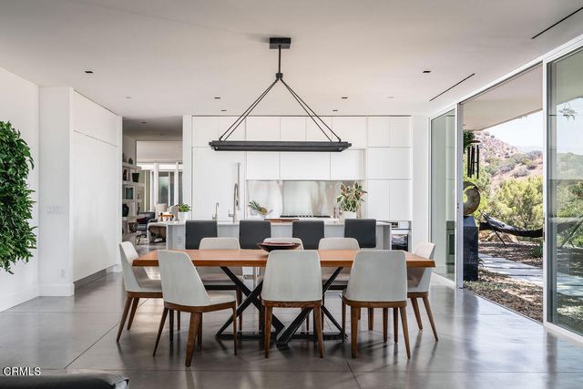 1465 Foothill Road, Ojai, CA 93023