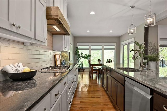 804 Old Hickory Road, Greenwood, MO 64034