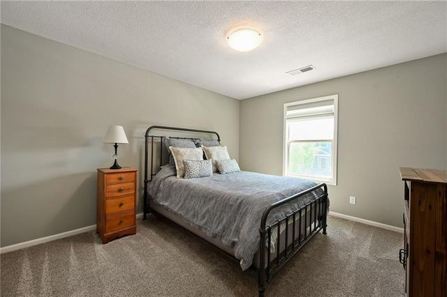 804 Old Hickory Road, Greenwood, MO 64034