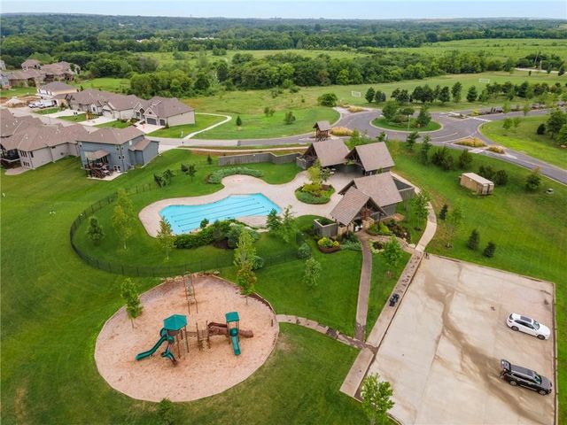 804 Old Hickory Road, Greenwood, MO 64034