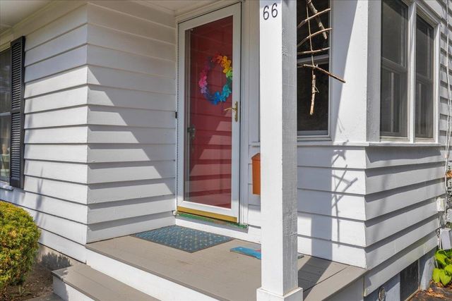 66 Cross Parkway, Burlington, VT 05408