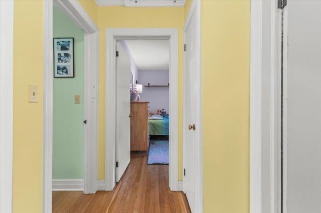 66 Cross Parkway, Burlington, VT 05408