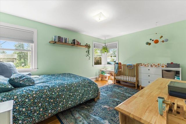 66 Cross Parkway, Burlington, VT 05408