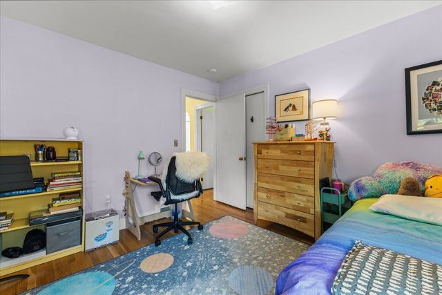 66 Cross Parkway, Burlington, VT 05408