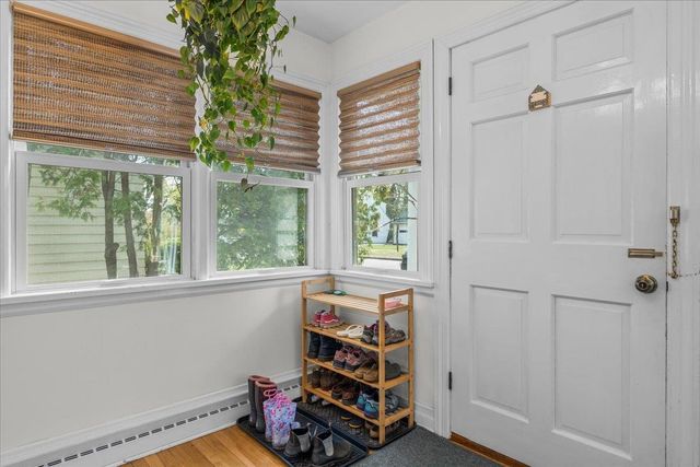 66 Cross Parkway, Burlington, VT 05408