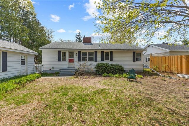 66 Cross Parkway, Burlington, VT 05408