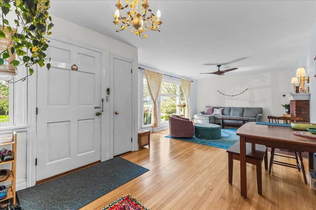 66 Cross Parkway, Burlington, VT 05408