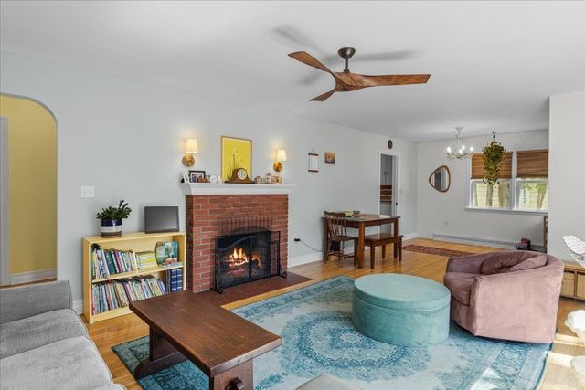 66 Cross Parkway, Burlington, VT 05408