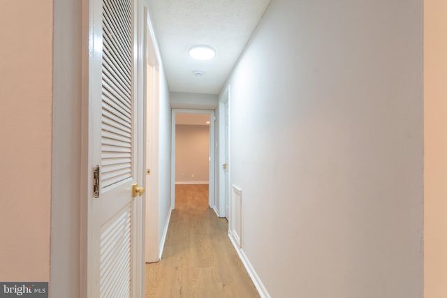 121 KENWOOD DR, Sicklerville, NJ 08081