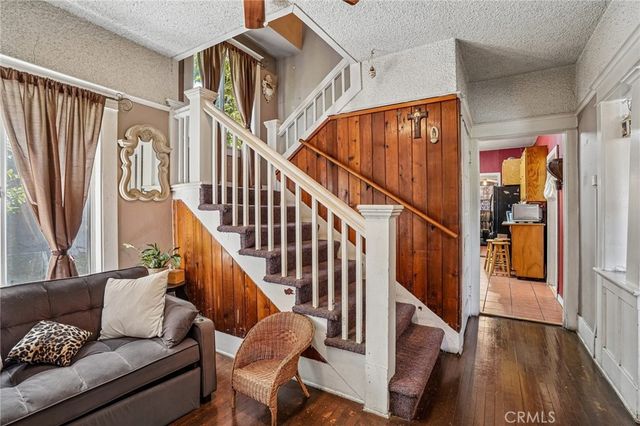 611 N Avenue 54, Los Angeles, CA 90042