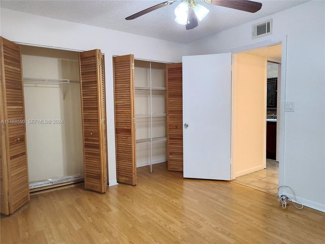 7083 W Sunrise Boulevard 7083, Plantation, FL 33313