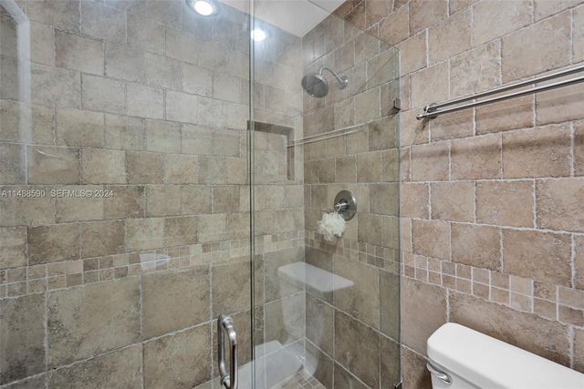 7083 W Sunrise Boulevard 7083, Plantation, FL 33313