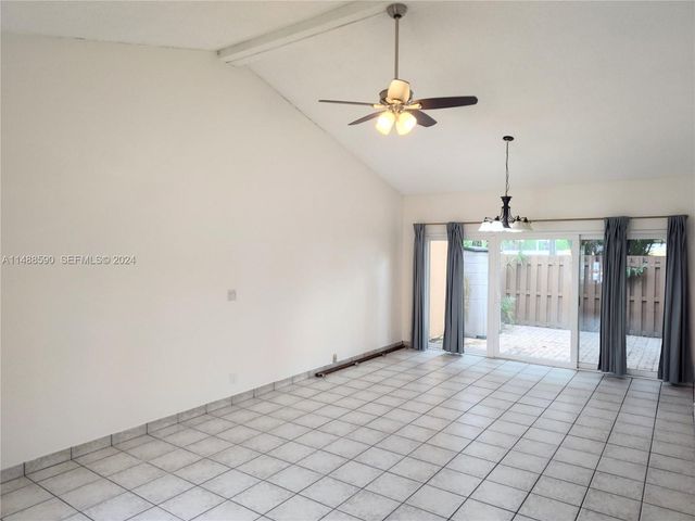 7083 W Sunrise Boulevard 7083, Plantation, FL 33313
