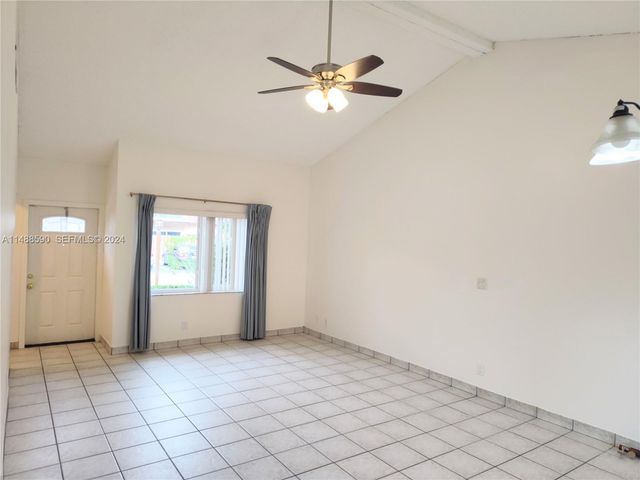 7083 W Sunrise Boulevard 7083, Plantation, FL 33313